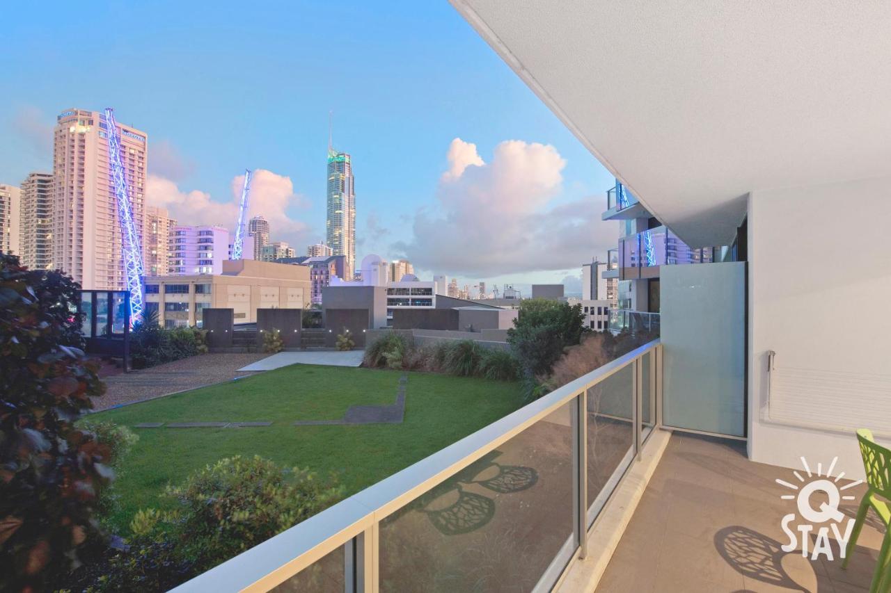 Kids Stay Free In Hinterland View 1 Bedroom Spa Apartment At Circle On Cavill - Q Stay Gold Coast Exterior photo