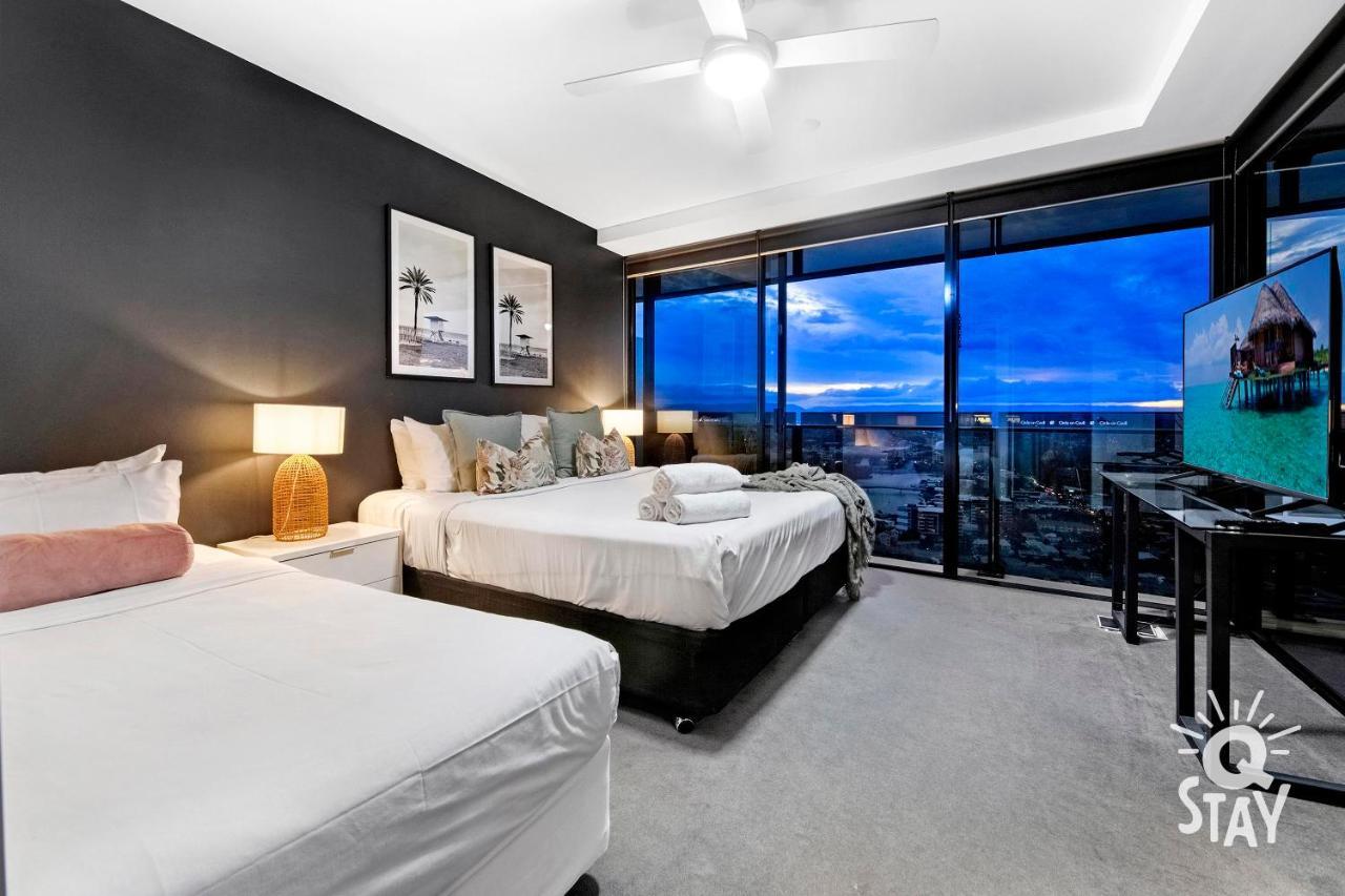 Kids Stay Free In Hinterland View 1 Bedroom Spa Apartment At Circle On Cavill - Q Stay Gold Coast Exterior photo