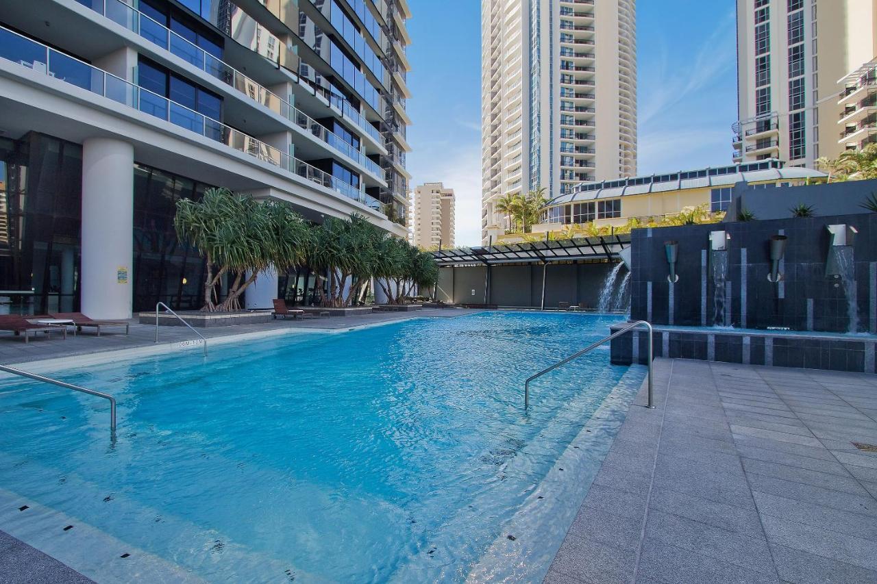 Kids Stay Free In Hinterland View 1 Bedroom Spa Apartment At Circle On Cavill - Q Stay Gold Coast Exterior photo